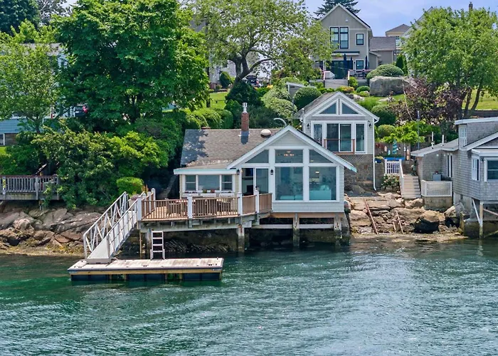 Stay At Rocky Neck